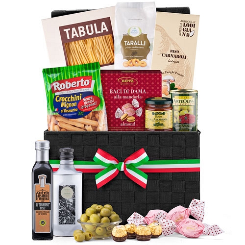 Deluxe Italian Hamper Italian Food Hampers Delivery to Cyprus