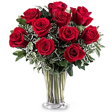 10 Sincere Red Roses Delivery to Italy