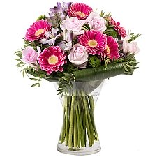 Roses and Gerberas Delivery to France
