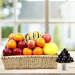 Standard Fruit Basket with Imported Dates
