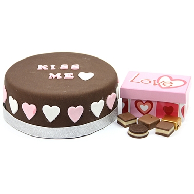 Kiss Me Cake and Chocolates Delivery UK