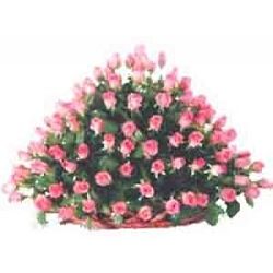 Pink Roses Basket 100 Flowers delivery to India