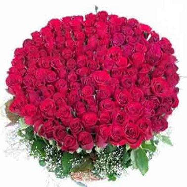150 Red Roses Basket delivery to India