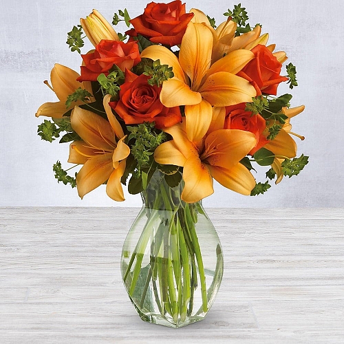 Fiery Lily and Rose Bouquet delivery to United States