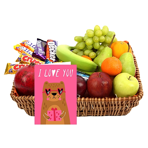 Valentine Crunchy Bar Fruit Basket